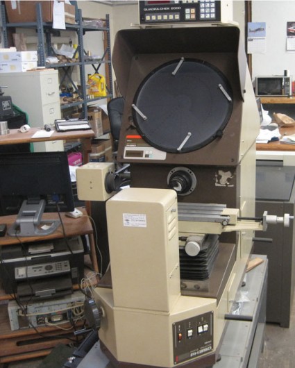 Mitutoyo PH350 Optical Comparator