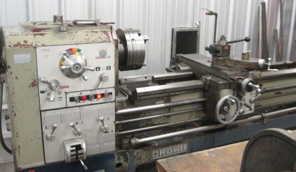 Crown Engine Lathe 20″ Dia. x 80″ Lg.